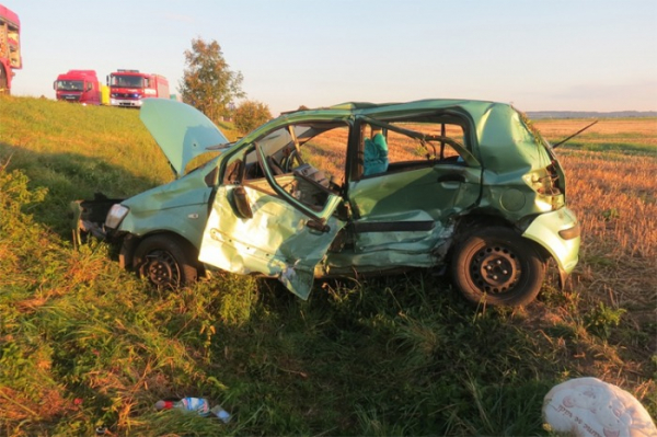 Tragický střet dvou vozidel u Milovic