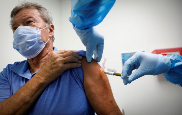 V Královéhradeckém kraji už zdravotníci vyočkovali 250 275 dávek vakcíny proti covid-19