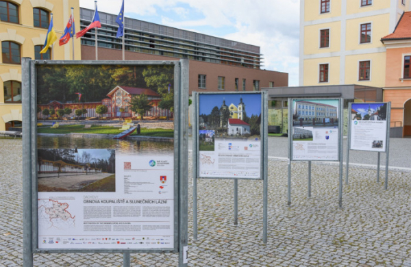 Má vlast cestami proměn: Putovní výstava je od 13. července k vidění v Hradci Králové
