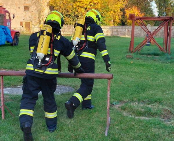 Nadace ČEZ přispěla na nové vybavení pro SDH Lázně Bělohrad. Pomůže dobrovolným hasičům u zásahů